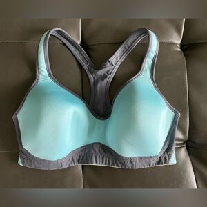 Champion C9 Racerback V-Neck polyester/spandex hook & eye strap adjustable M/M